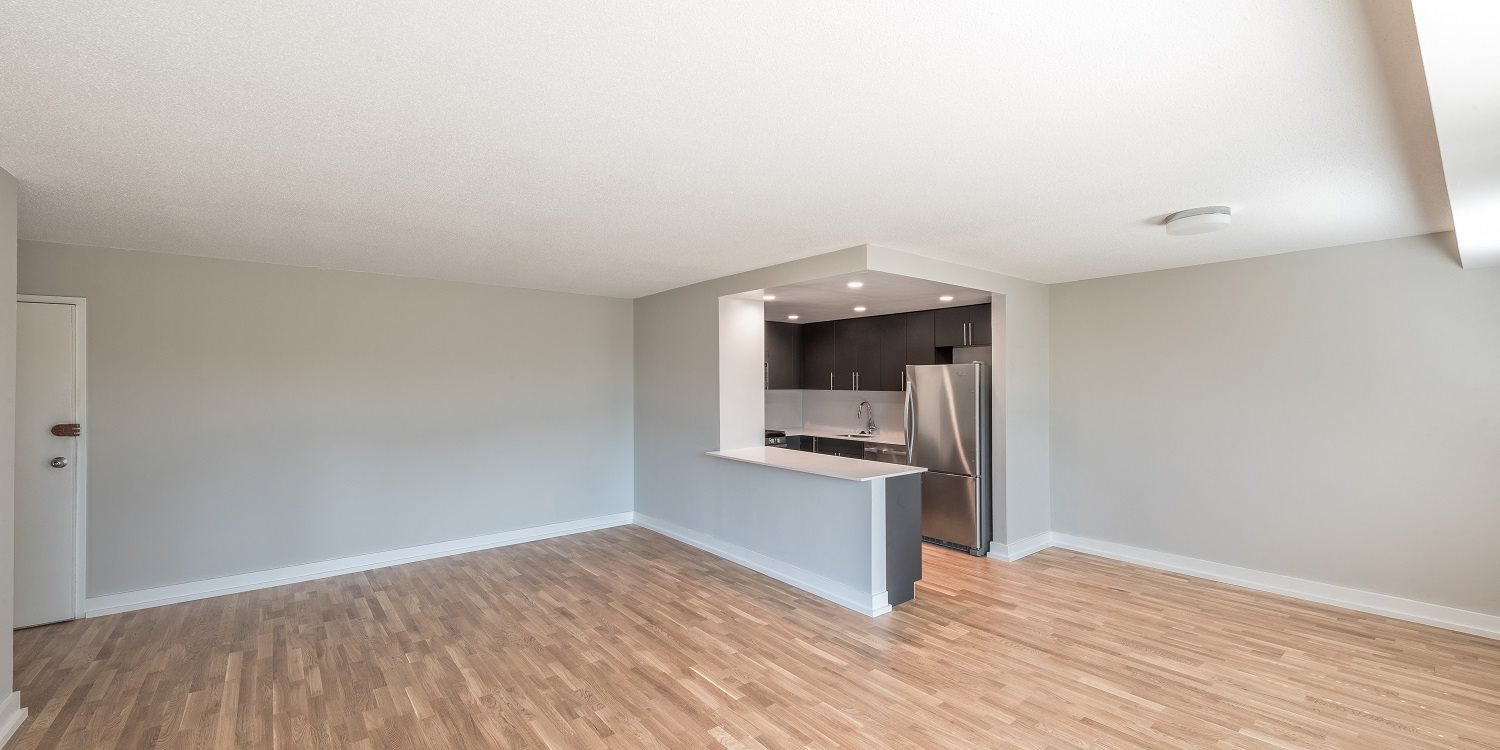 Munson Hill Apartments in Falls Church, VA